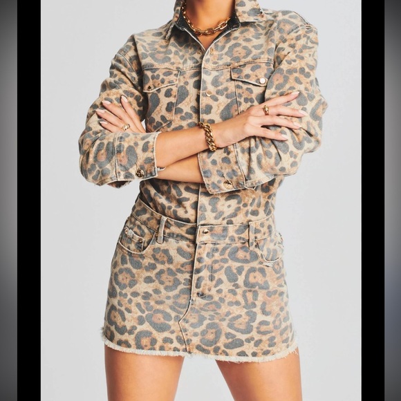 SER.O.YA Cheetah Matching Denim Jacket and Mini Skirt Size Medium - Picture 1 of 6